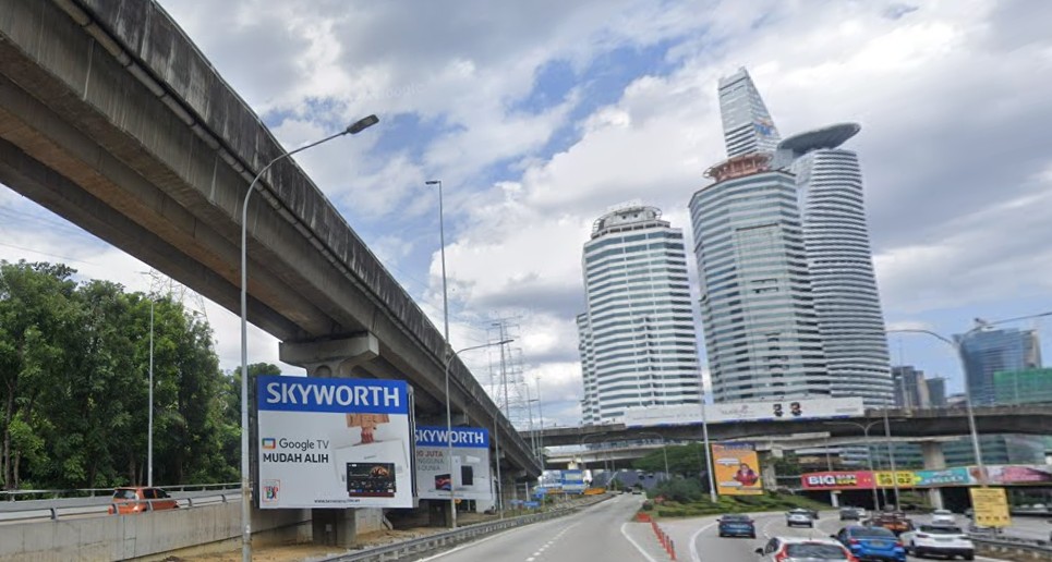 iklan Billboard Pillar